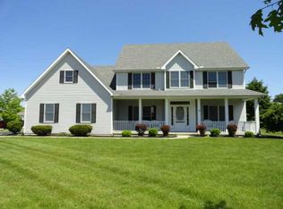 1407 Mill Creek Ln, Waterville, OH 43566