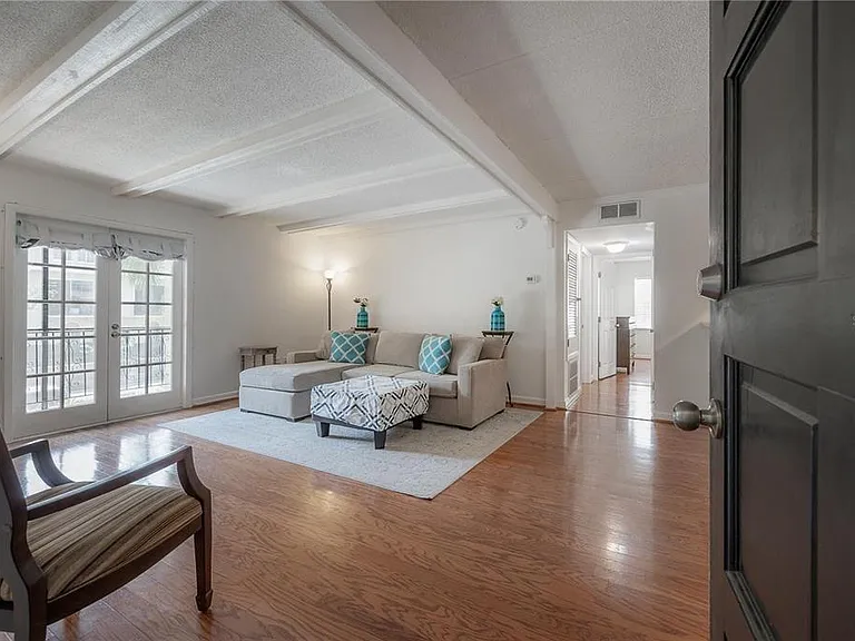 107 S Obrien St #218 — Photo 2