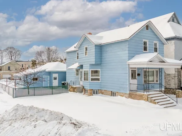 1019 1st Ave S, Escanaba, MI 49829