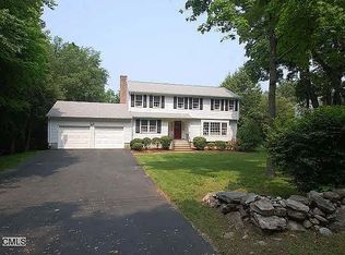122 Partrick Ave, Norwalk, CT 06851