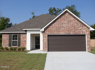 319 Dunwoody Ct, Carencro, LA 70520
