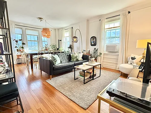 1450-1454 Beacon St #742 Photo 1