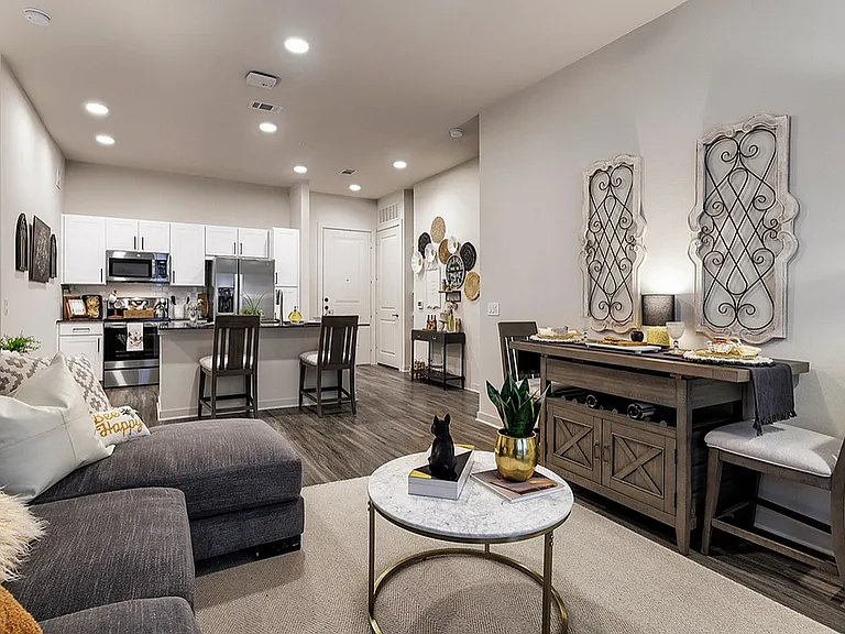 Model Home B1A - Living
