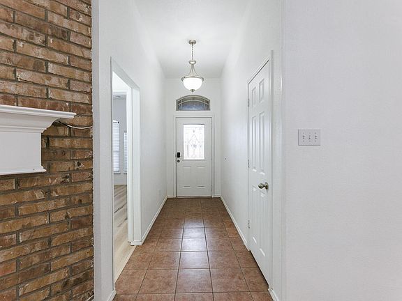 3rd image of 6906 37th St