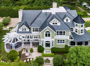 414 Warwick Rd, Kenilworth, IL 60043