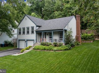 8929 Triple Ridge Rd, Fairfax Station, VA 22039