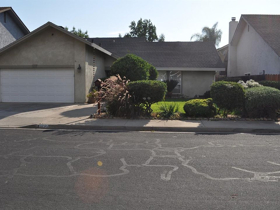1st image of 872 Cliffside Ct