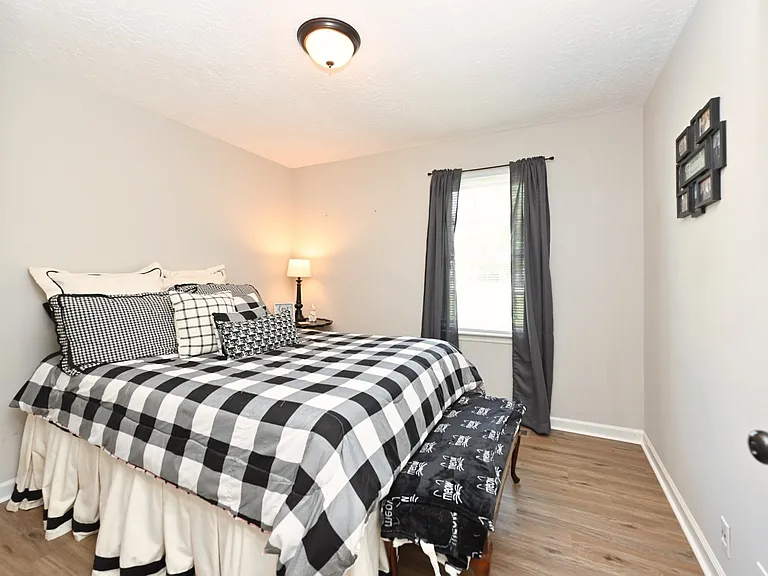 409 Sunnybrook Dr — Photo 10