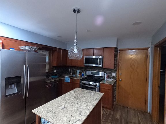 2nd image of 5931 S Whipple St #1