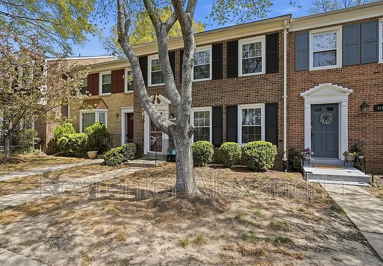 8239 Doctor Craik Ct — Photo 3