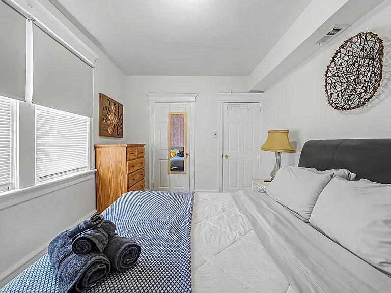 5 N Newport Ave #1 — Photo 20