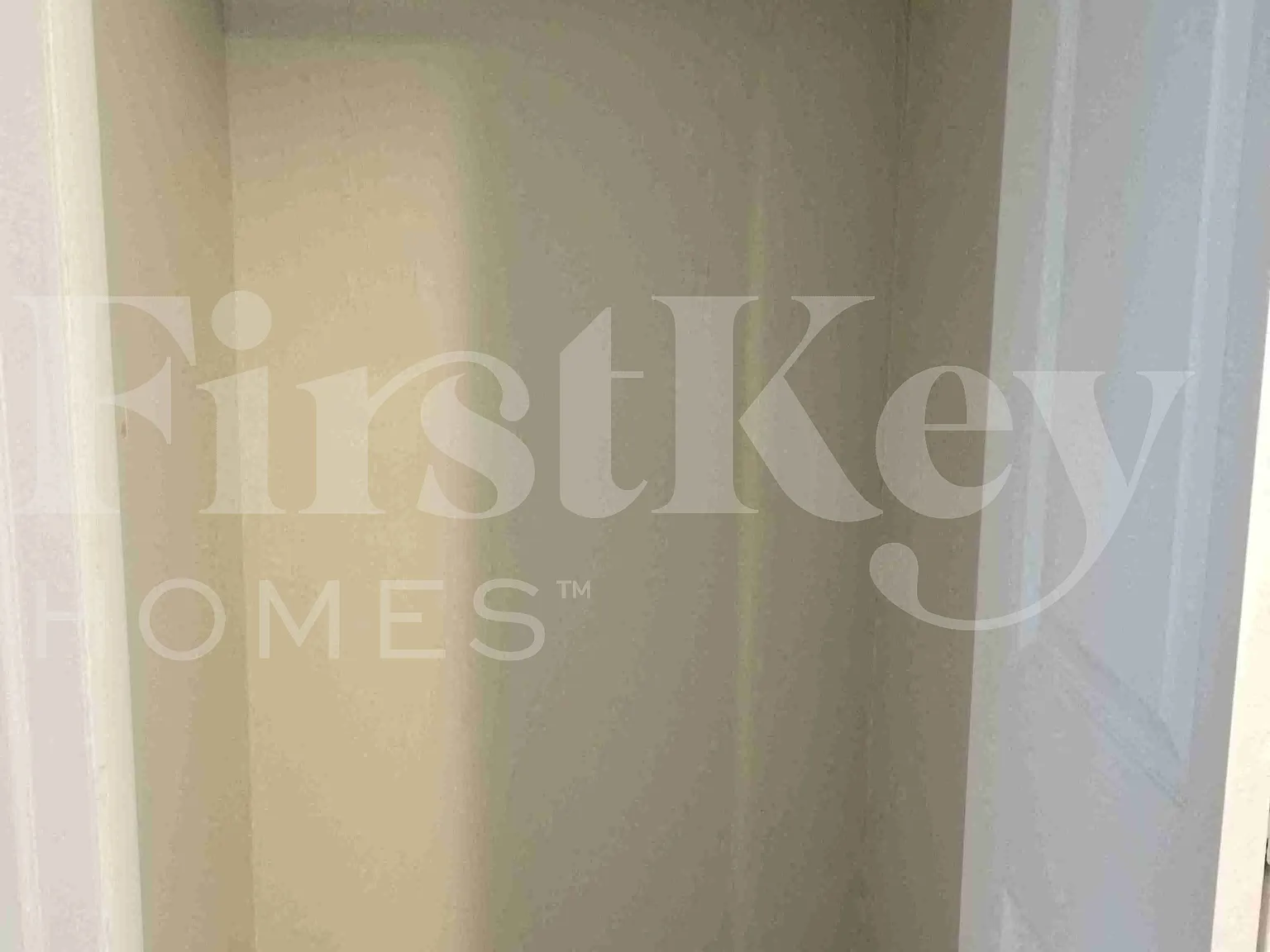 4 bed, 2.0 bath, 1617 sqft, $2,545 — Photo 4