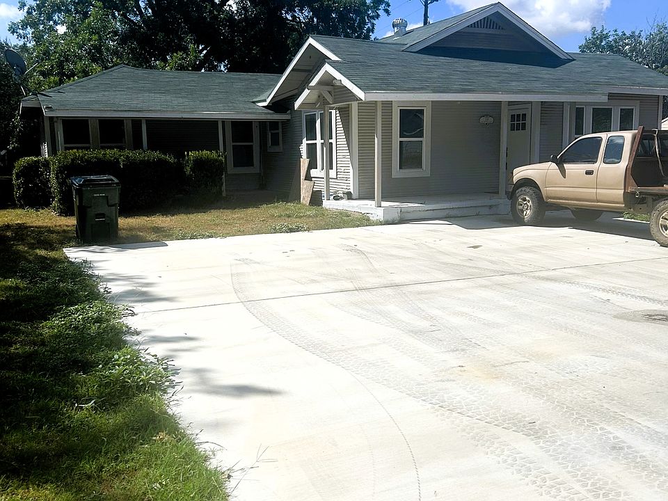 1st image of 104 Persons St