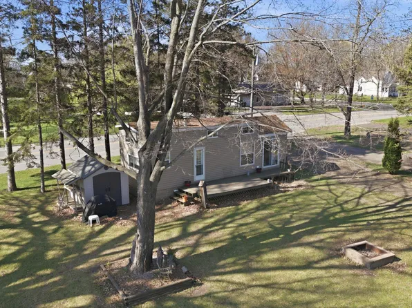 807 E Lake St, Osakis, MN 56360