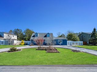 1659 Lincoln Avenue, Bohemia, NY 11716