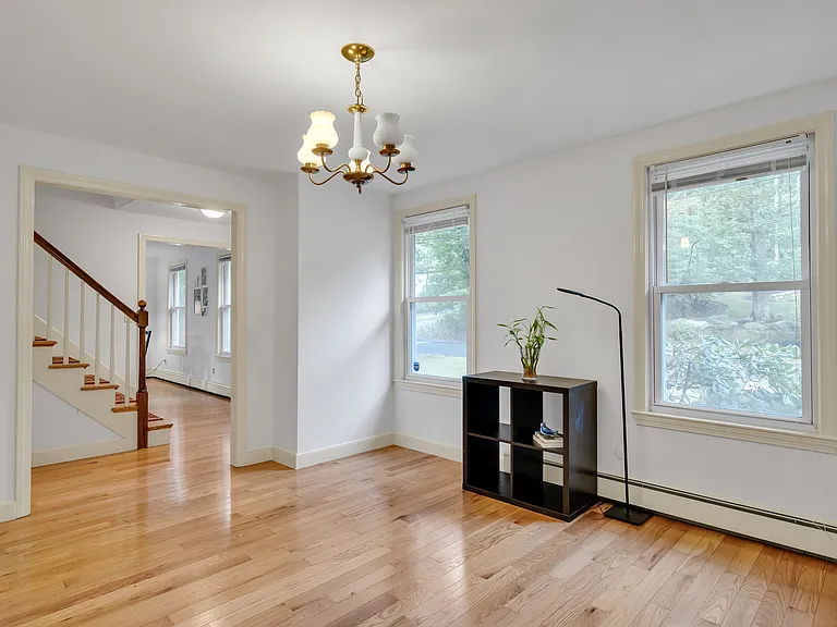 32 Dewey Rd — Photo 4