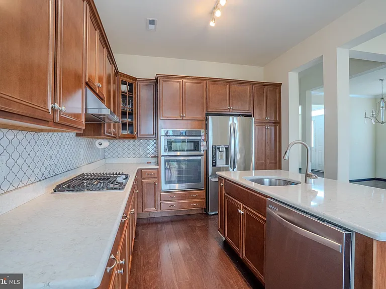 1802 Yearling Ct — Photo 20