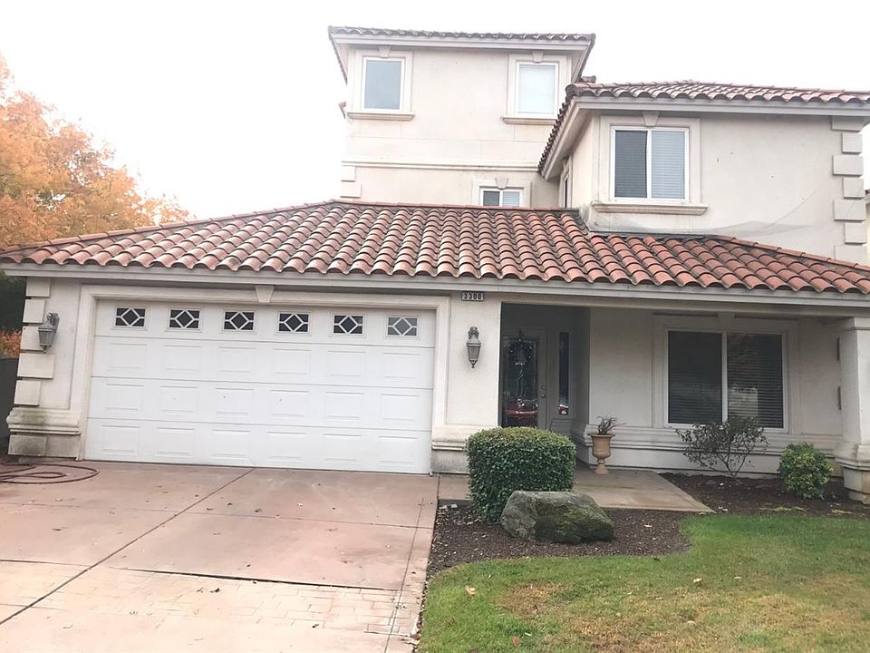 2nd image of 3300 Camino Way