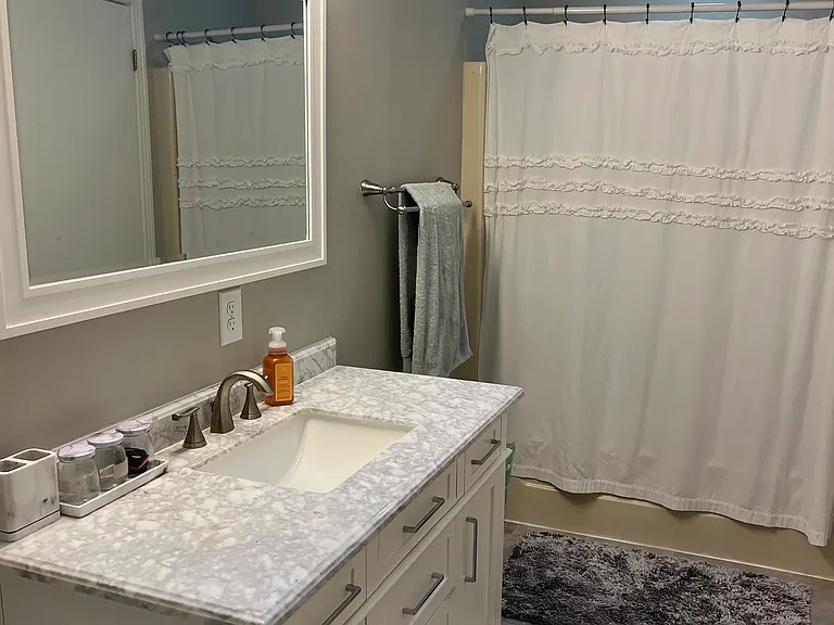 6207 Creek View Trl — Photo 24