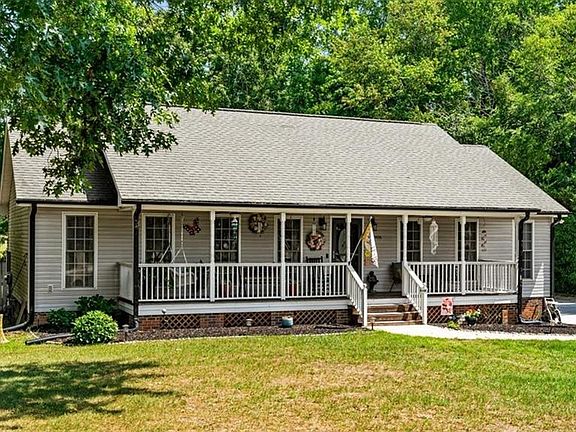 4th image of 1906 Harris Dr