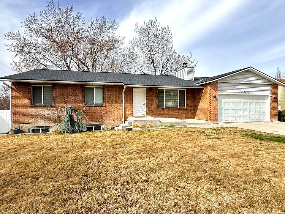 1st image of 10240 Locksley Rd