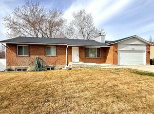 10240 Locksley Rd, Sandy, UT 84092