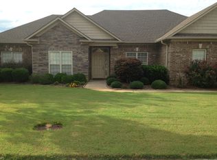 34 Holly Park Blvd, Huntsville, AL 35824