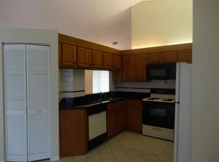 106 Adobe Cir, Jupiter, FL 33458