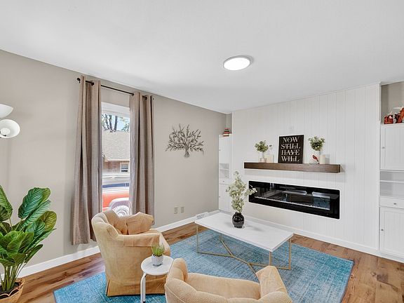 5th image of 4025 51st St