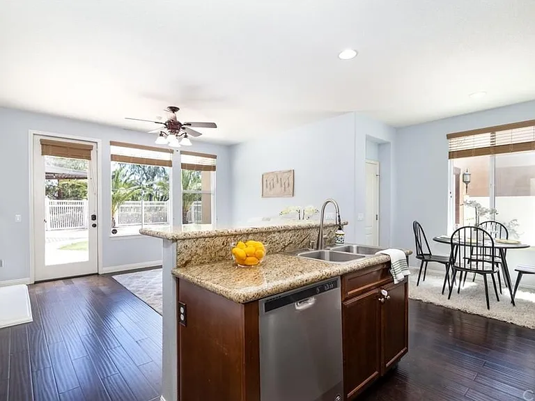 28781 Oak Park Ln — Photo 8