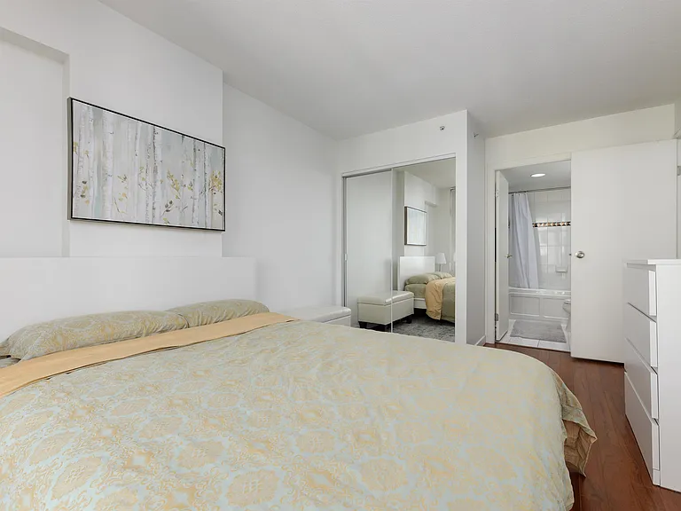 1288 Alberni St #1604 — Photo 11