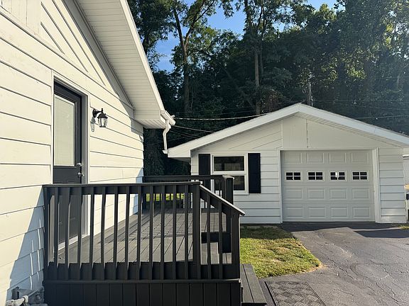 2nd image of 676 Miller Ln