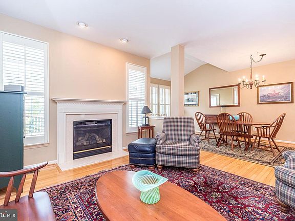 5th image of 2601 Crabapple Cir