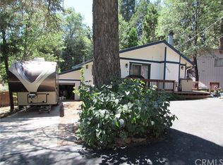 31425 Pinehurst Dr, Running Springs, CA 92382