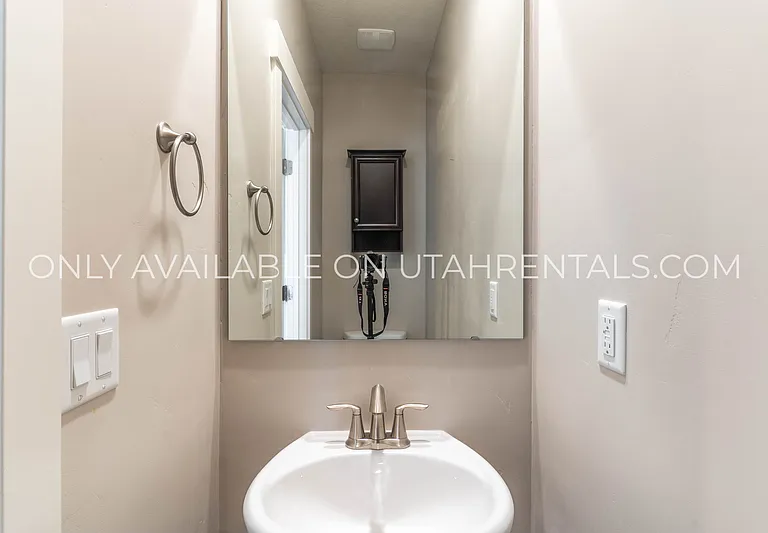4738 W Daybreak Rim Way — Photo 11