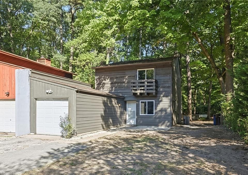 1st image of 5 Lydney Cir