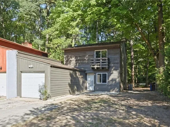 5 Lydney Cir, Chesapeake, VA 23320