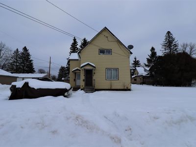 608 8th St E, Ashland, WI, 54806