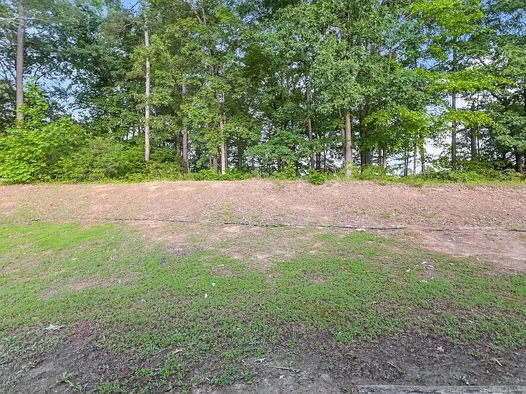 300 Windsor Brook Ln SE — Photo 17