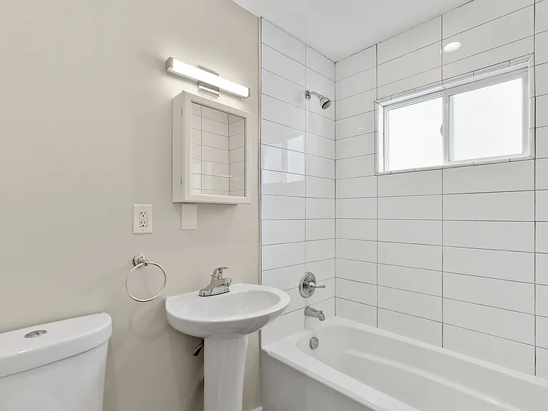 163 Covina Ave #2 — Photo 9