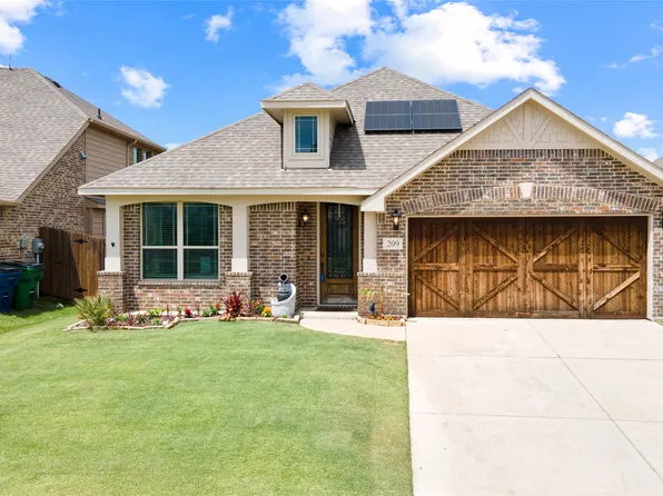 209 Arborside Dr, Waxahachie, TX 75165