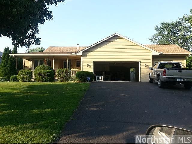 1st image of 11934 Wedgewood Dr NW