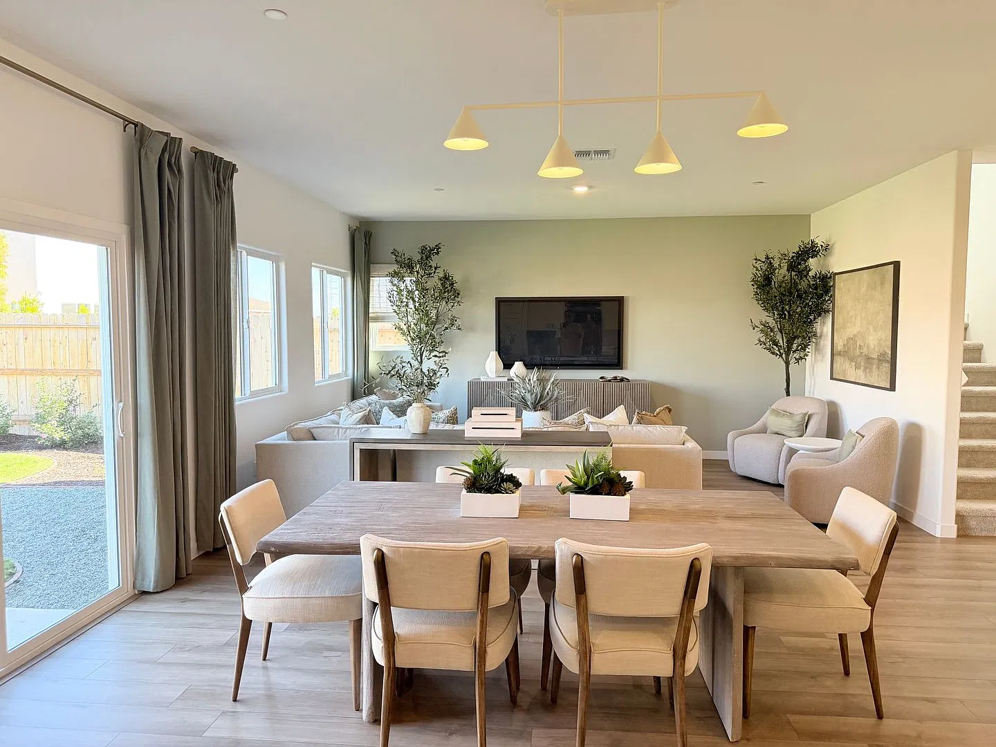 Stunning 5-Bedroom Lennar Home | Northeast-Facing | Abundant Natural Light | Open Views & Resort-... — Photo 2