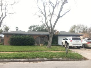 2014 Matagorda Dr, Portland, TX 78374