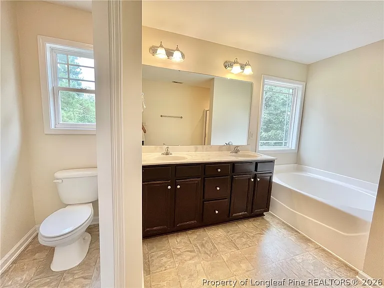 675 Omaha Dr — Photo 28