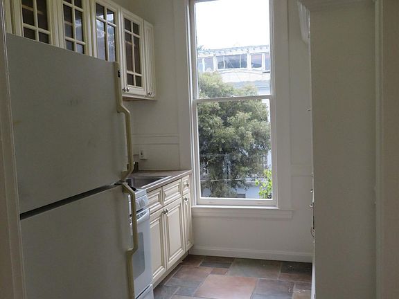 5th image of 1600 Fell St #302