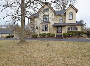 125 Springfield Pike, Cincinnati, OH 45215