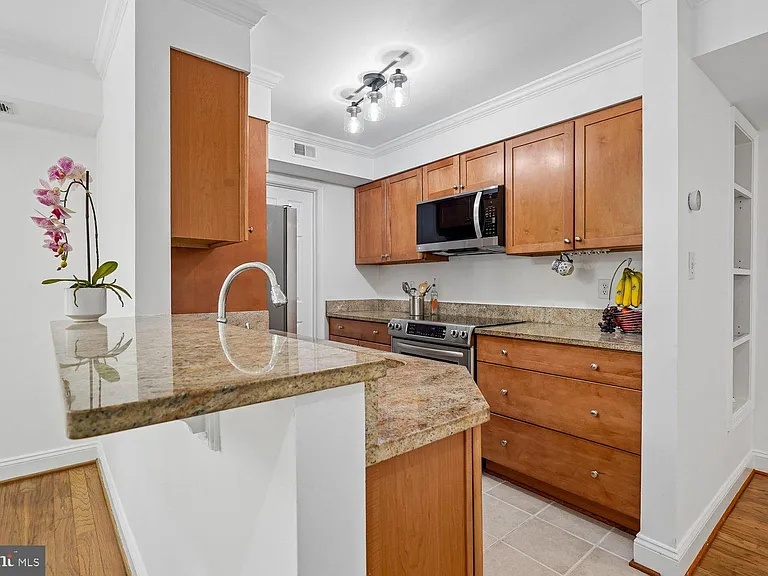 7861 Coddle Harbor Ln #29 — Photo 11