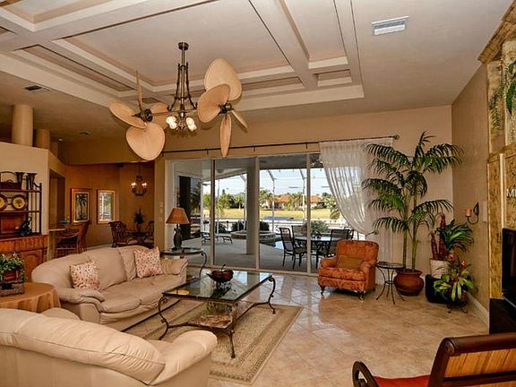 4th image of 2047 Magdalina Dr