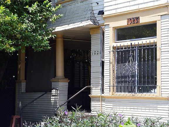 2nd image of 1021 W 25th St #6